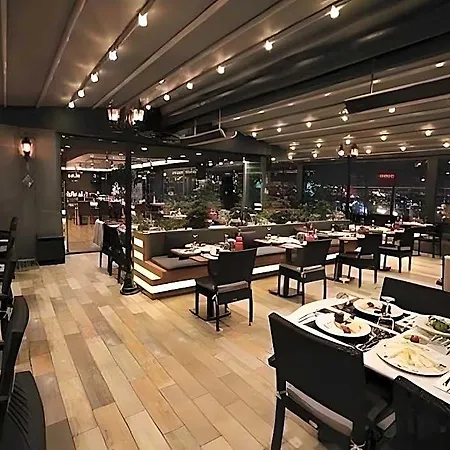 Rys Hotel 4*